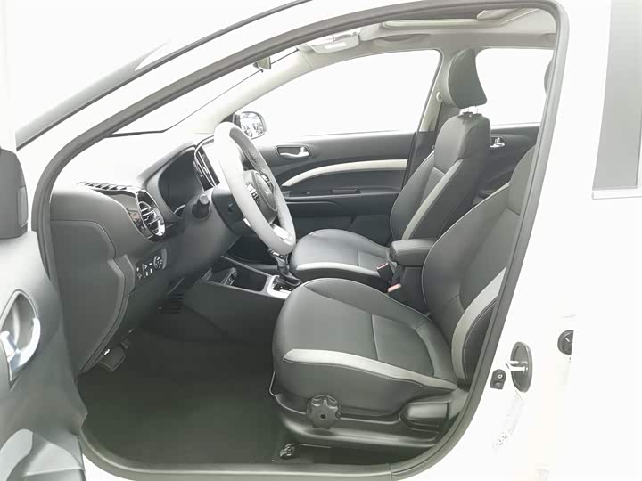 Фото 10 - Kia KX1