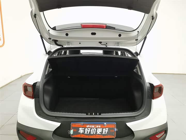 Фото 16 - Kia KX1