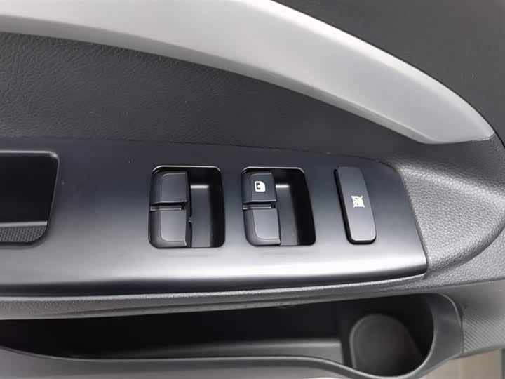 Фото 9 - Kia KX1