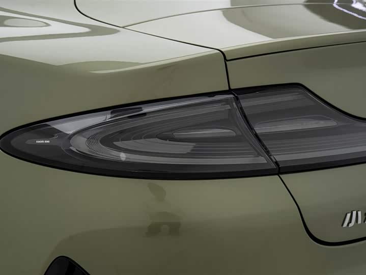 Фото 16 - Xiaomi SU7