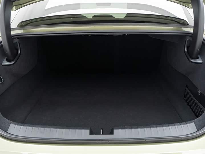 Фото 17 - Xiaomi SU7