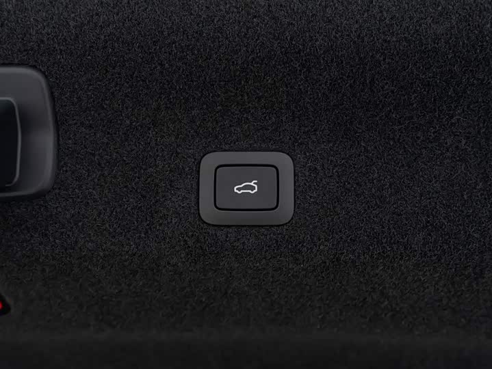 Фото 18 - Xiaomi SU7