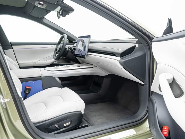 Фото 21 - Xiaomi SU7