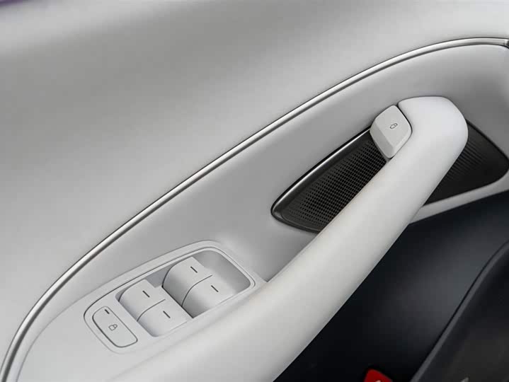 Фото 24 - Xiaomi SU7