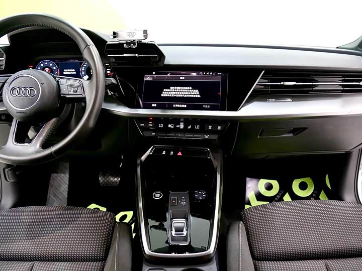 Фото 2 - Audi A3