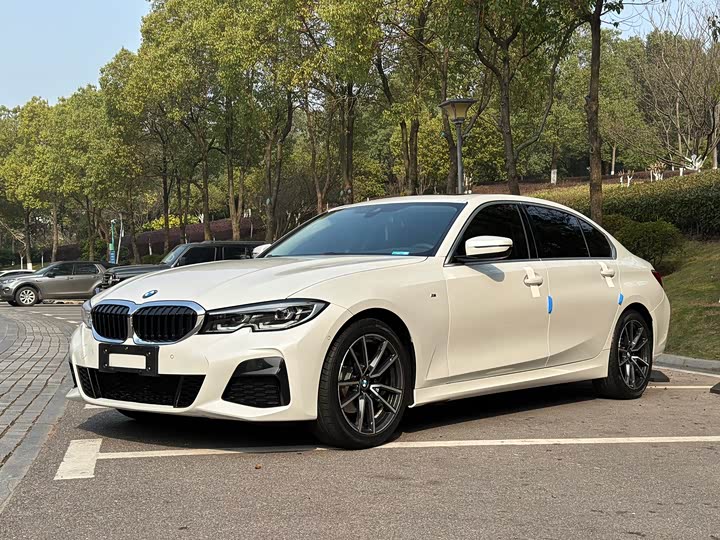 Фото 1 - BMW 3 Series