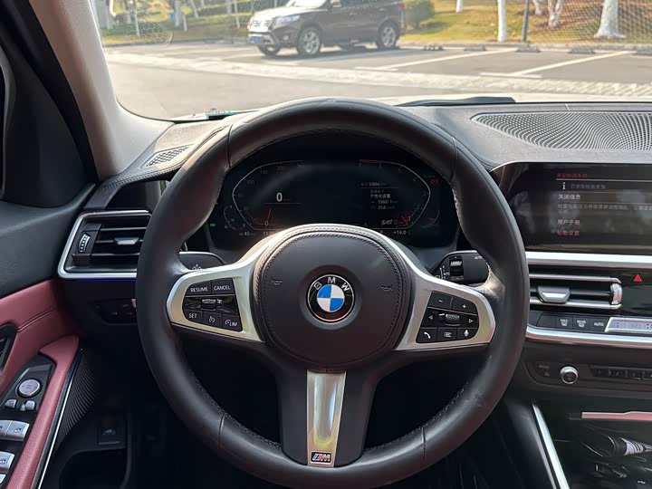 Фото 13 - BMW 3 Series