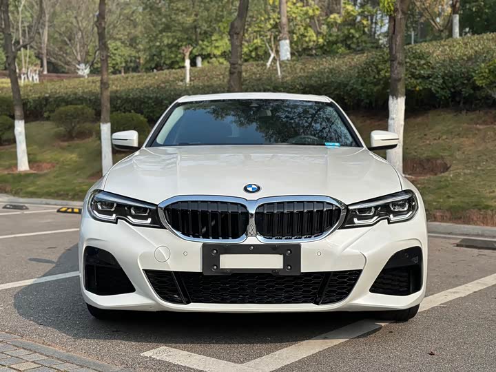 Фото 2 - BMW 3 Series