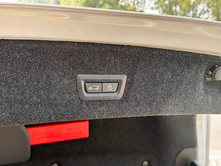 Фото 28 - BMW 3 Series