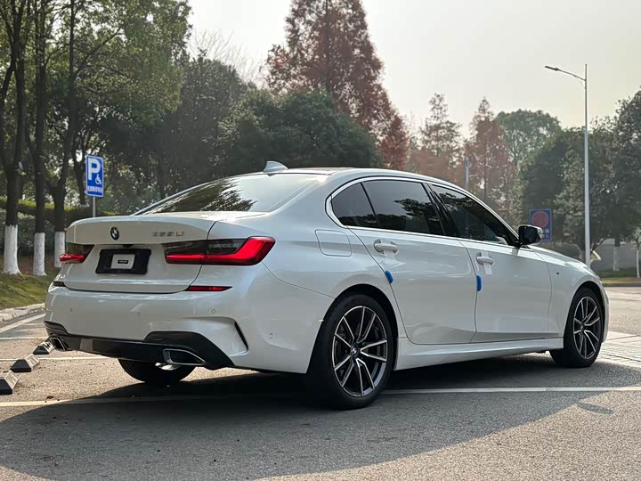 Фото 7 - BMW 3 Series