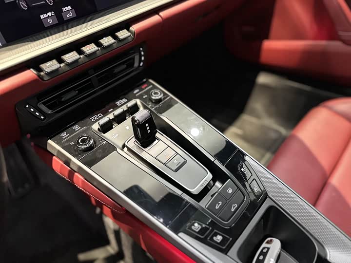 Фото 10 - Porsche 911