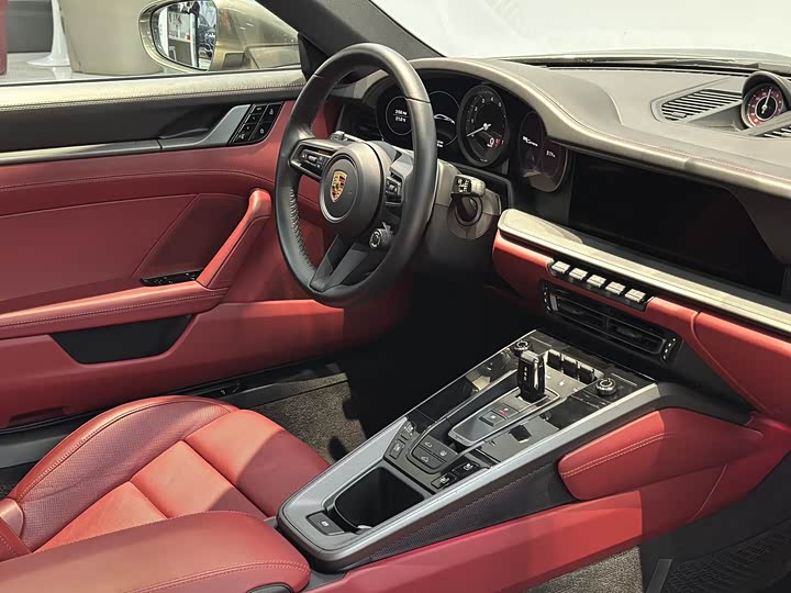 Фото 17 - Porsche 911