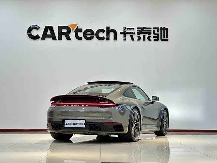 Фото 20 - Porsche 911