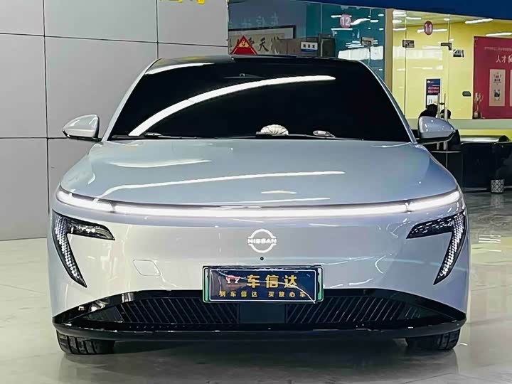 Фото 2 - Nissan N7