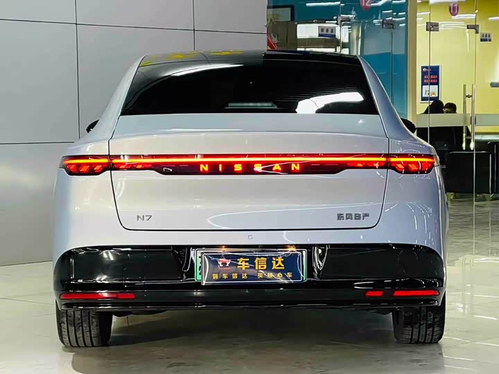 Фото 4 - Nissan N7