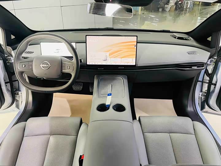 Фото 7 - Nissan N7