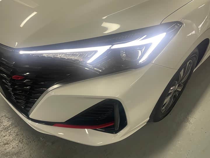 Фото 4 - Changan Eado Plus