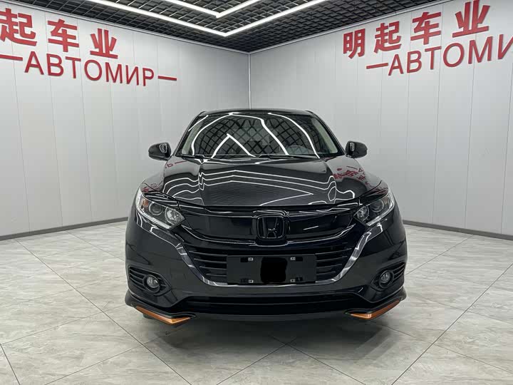 Фото 3 - Honda Vezel
