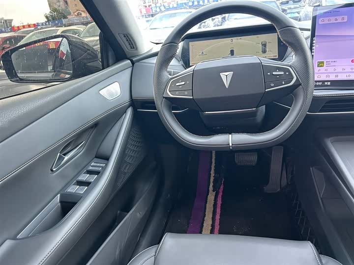 Фото 6 - Changan Deepal SL03