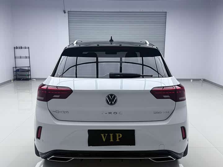 Фото 5 - Volkswagen T-Roc