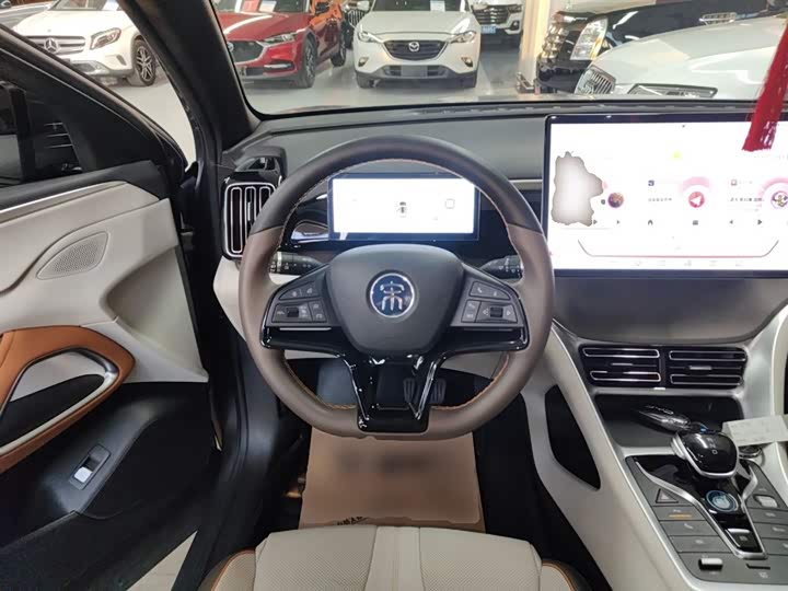 Фото 11 - BYD Song Pro Hybrid