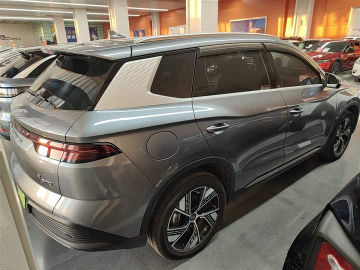 Фото 7 - BYD Song Pro Hybrid