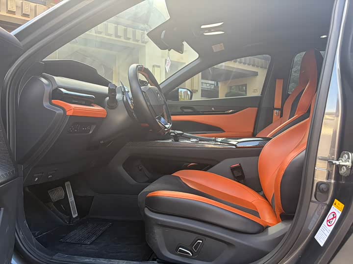 Фото 13 - Changan UNI-V