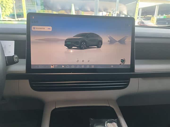 Фото 13 - XPeng G6