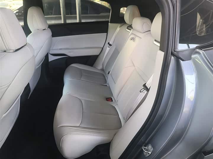 Фото 17 - XPeng G6