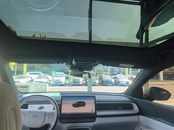 Фото 18 - XPeng G6