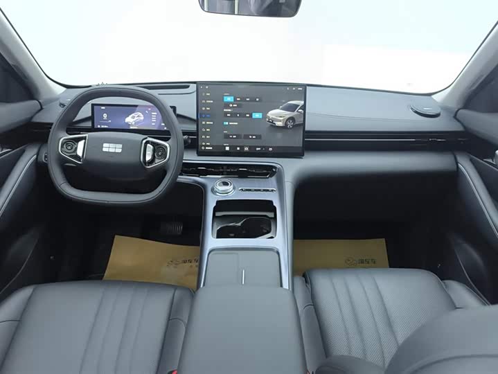 Фото 12 - Geely Galaxy E5