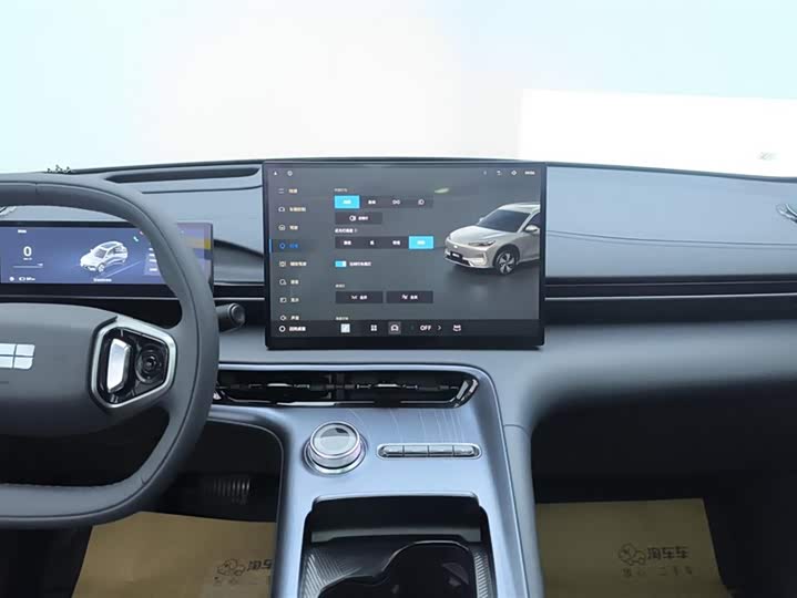 Фото 13 - Geely Galaxy E5