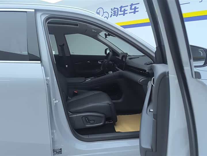 Фото 8 - Geely Galaxy E5