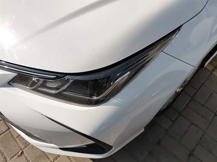 Фото 24 - Toyota Corolla