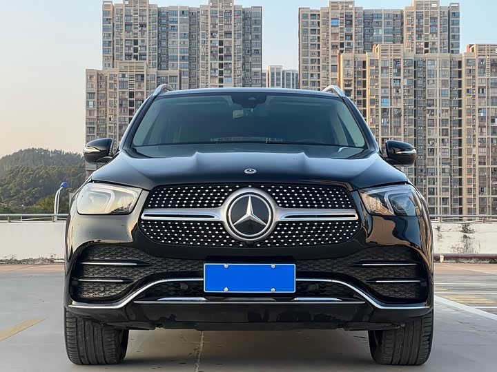 Фото 2 - Mercedes-Benz GLE-Class