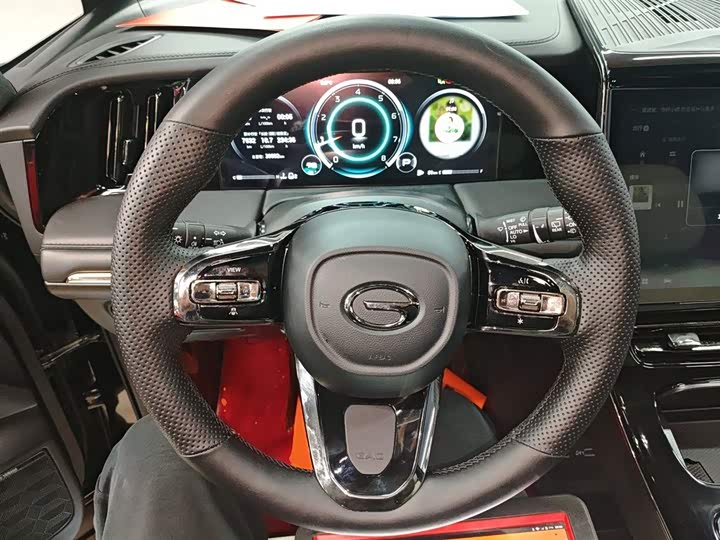 Фото 11 - GAC Trumpchi M8