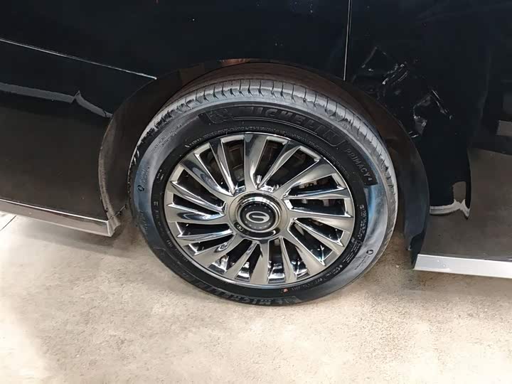 Фото 26 - GAC Trumpchi M8