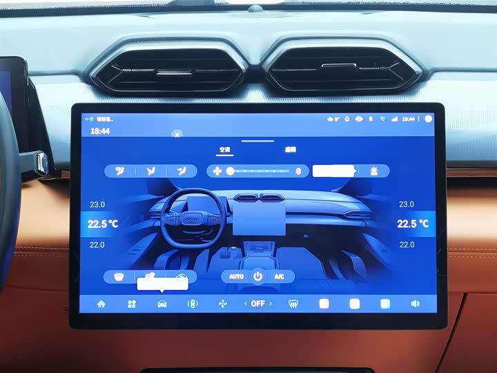 Фото 12 - Dongfeng Aeolus L7