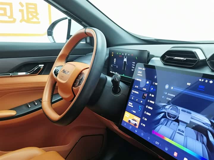 Фото 22 - Dongfeng Aeolus L7