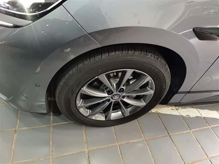 Фото 23 - BYD Qin L