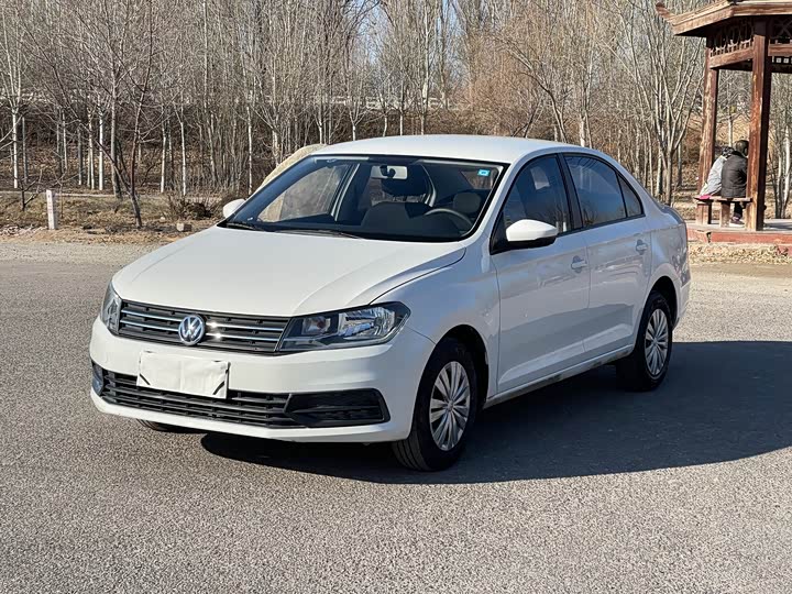 Фото 1 - Volkswagen Santana