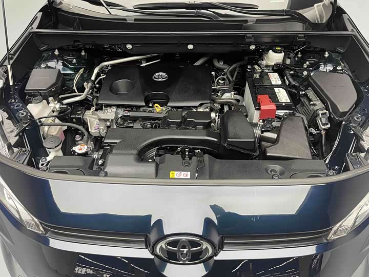 Фото 15 - Toyota Wildlander