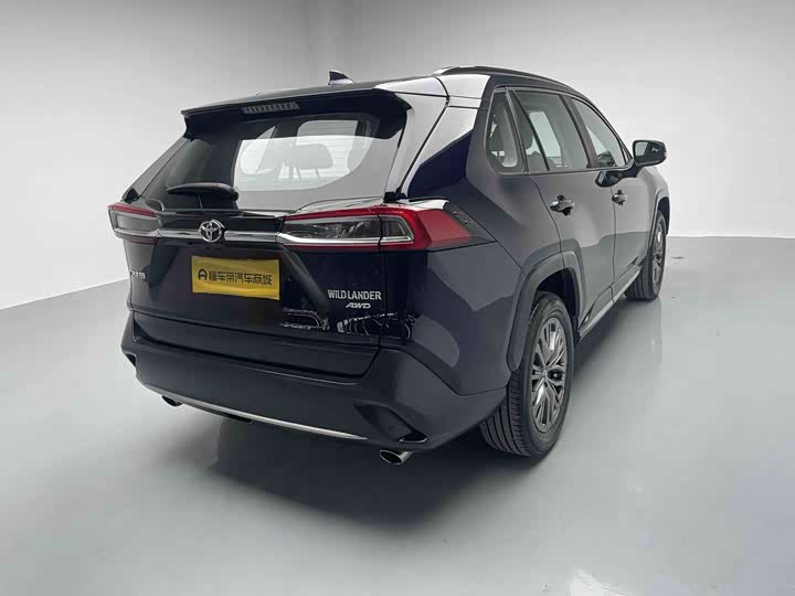 Фото 20 - Toyota Wildlander