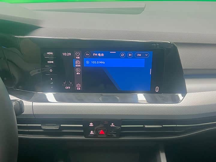 Фото 18 - Volkswagen Golf