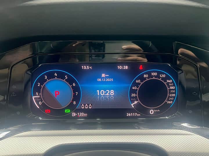 Фото 20 - Volkswagen Golf