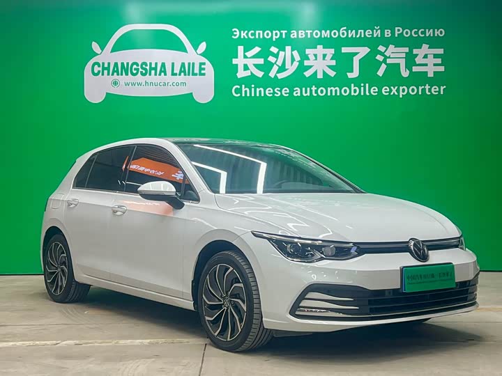 Фото 3 - Volkswagen Golf