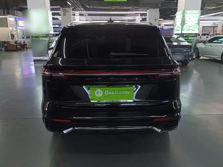 Фото 6 - Geely Monjaro