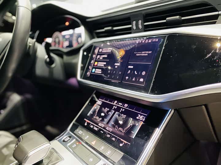 Фото 6 - Audi A6L