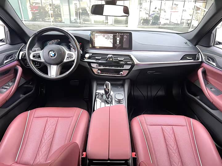 Фото 4 - BMW 5 Series