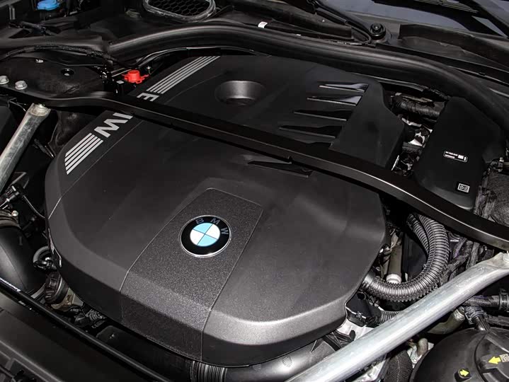 Фото 12 - BMW 7 Series